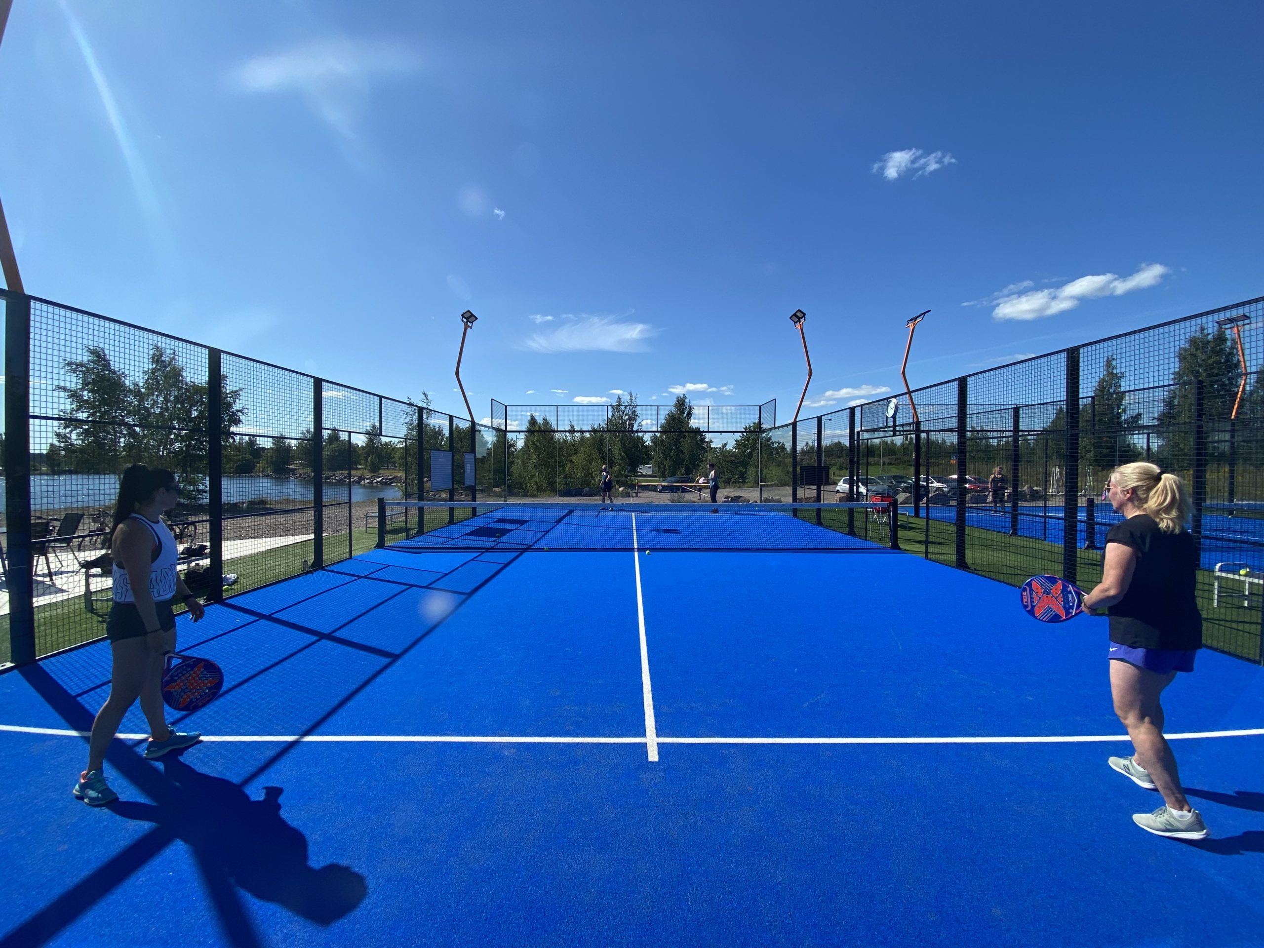 Padel kotka kenttä scaled 1