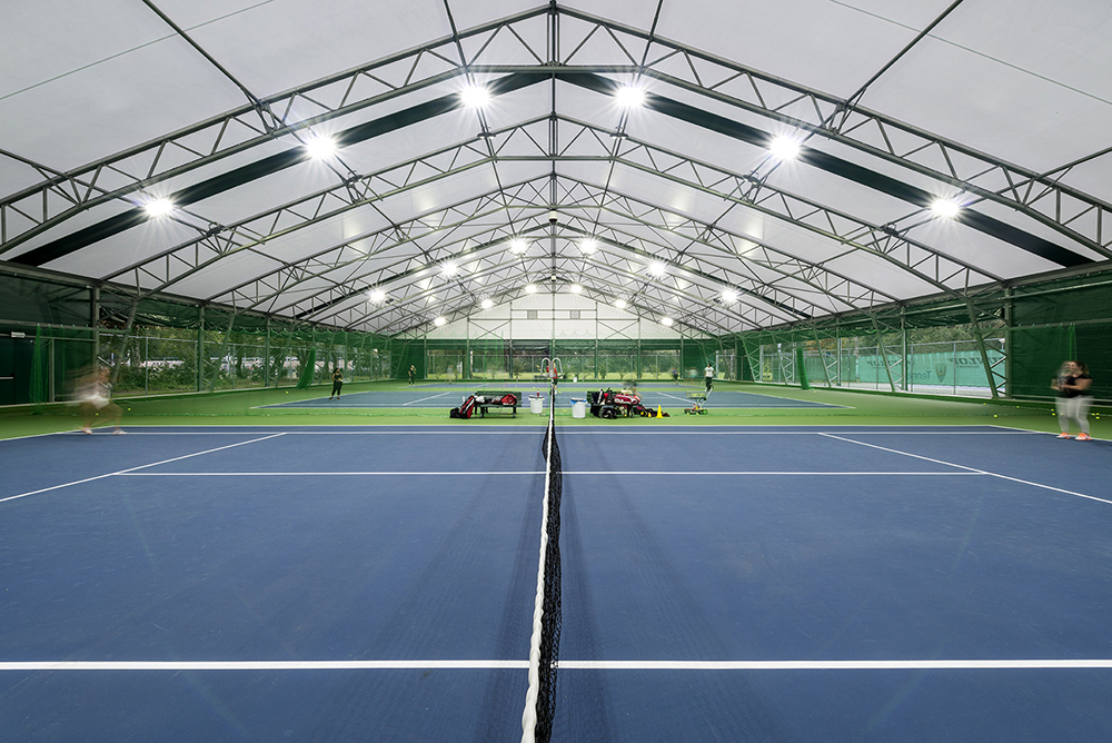 T He Netherlands 40m x 65m 1